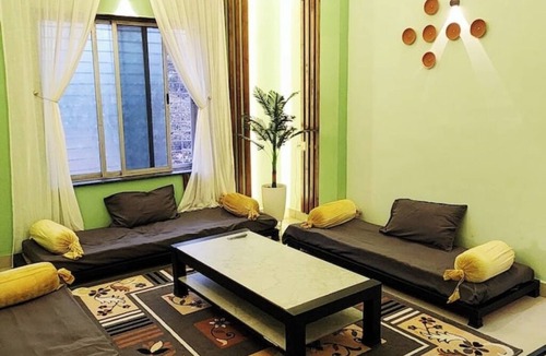 Ratnagiri Apartment | The Purple Leaf (Economy) Home Stay – A Peaceful Family Retreat