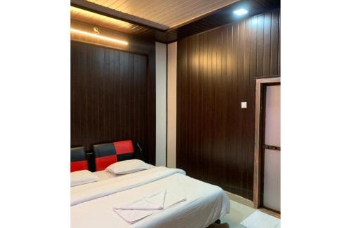 Medha Hotel | The shelar's Royal inn