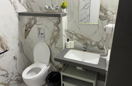 Viman Nagar Apartment | The white Port Luxe Studio Near Airport Symbiosis college Viman Nagar close to kalyani nagar & Koregaon Park