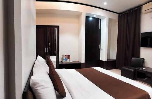 Kalka Hotel | The Wind Cross Hotel