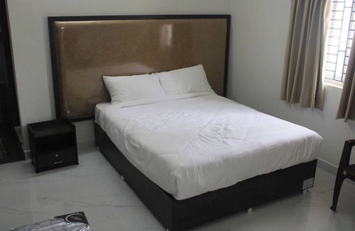Tiruvannamalai Hotel | Thenmozhi Grand Inn