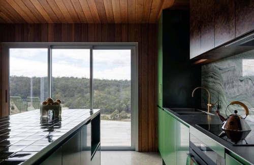 Swansea Resort | Threefold