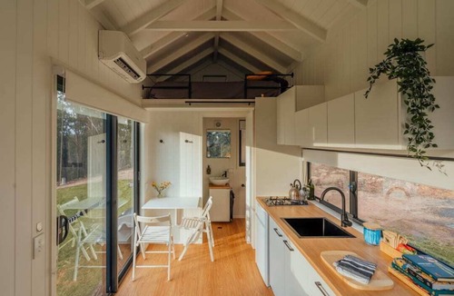 Millingandi Cabin | Tiny Sophie Summary: