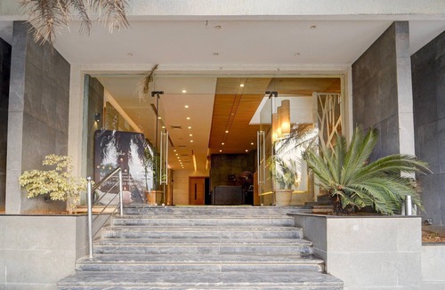Dindigul House | Townhouse Dindigul Rock Fort Ramora Grand