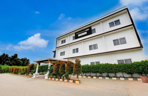 Nandigunda House | Townhouse Oak Sri Mahadeshwara Centre