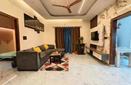 Chikkamagaluru Apartment | Tranquil service apartment