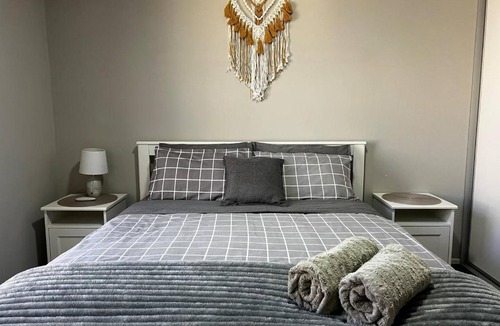 Gosnells House | Transit Nest - A 2BRM Sepal Stay