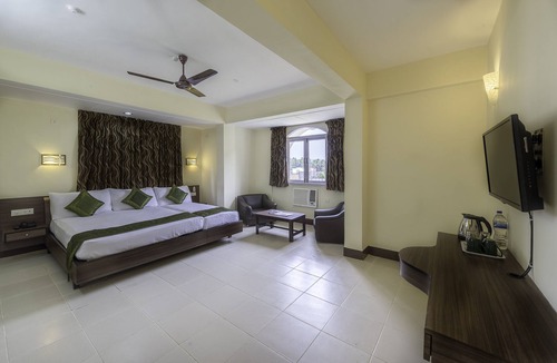 Guirim Hotel | Treebo Green Park