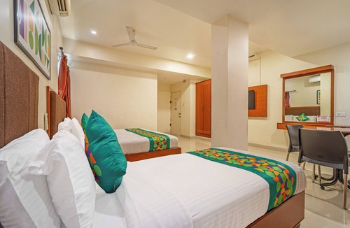 Coimbatore Hotel | Treebo Sam Residency