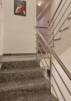 Khattalwada House | TRINETRA RESIDENCY Varanasi