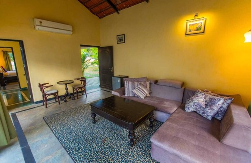 Bandra Resort | Tuli Veer Bagh Resort & Spa