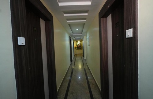Vannarpettai Hotel | TVK Regency