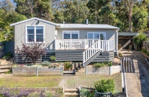 Eildon House | Valley Views in Eildon