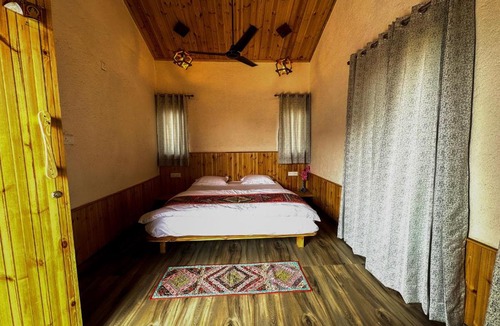 Lonavala Resort | VaruWoods - Luxury Boutique Resort, Trekking & Water sports