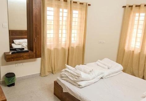 Kumbalam Villa | Villa 28 - serene 3 bhk villa near chottanikkara