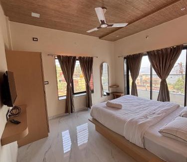 Wai Cabin | Vrindavaan Villa