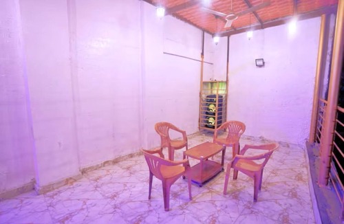 Aarey Colony Apartment | Wadhwani's Haveli Villa with Private Pool! 2