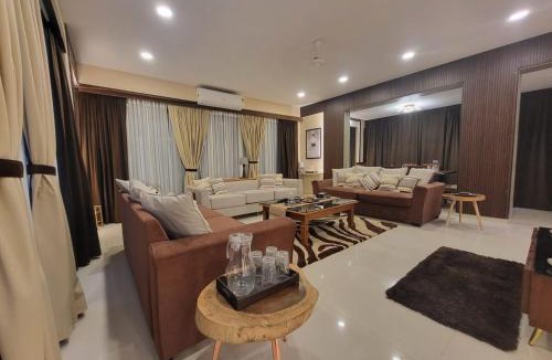 Aarey Colony Villa | Whispering Stones 4BHK Modern Spacez Villa with Indoor Bar