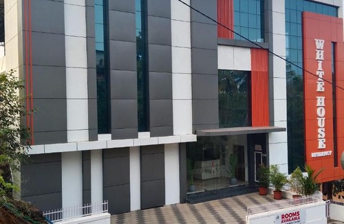 Talipparamba House | White House Residency