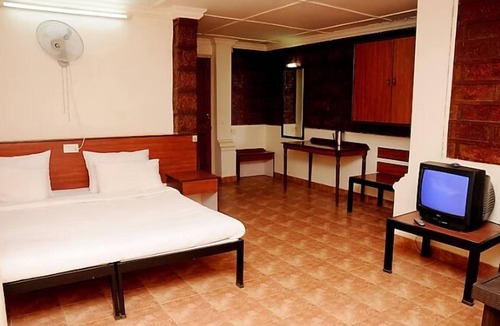 Koynanagar Hotel | Wind Chalet
