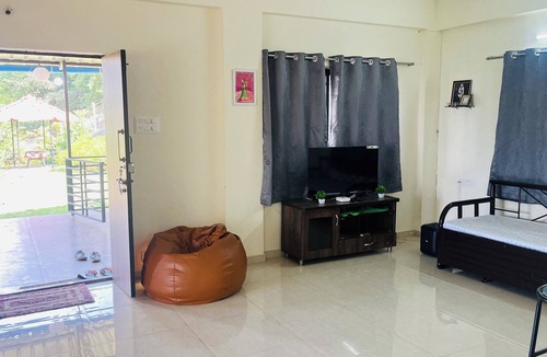Mulshi Villa | Yatri LakeView Villa Mulshi