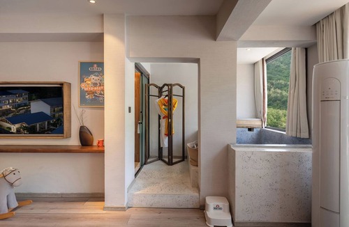 Jiuzhaigou Bed & Breakfast | Yunfuli Jingshui Yunju Hotel