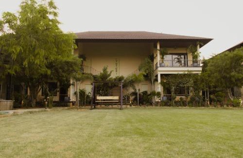 Jaipur Resort | Yutori Stays Not a farm Not a Hotel But better