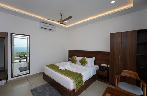 Kunchithanny Resort | Zeezmount Resorts & Spa Munnar