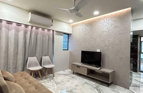 Chembur East Bed & Breakfast | Zest by Union Living