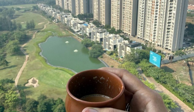 23rd Floor Golf View 1 BHK Studio Condo near Pune -Mumbai Highway