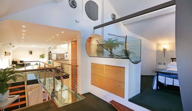 57 Huge Perth Highgate Stay Near HBF Gated Parking in Perth