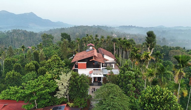 Aambalvilla