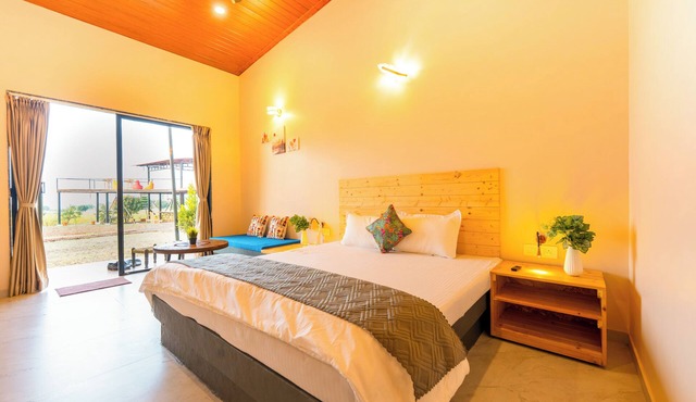 Aavaas Farm Hostel