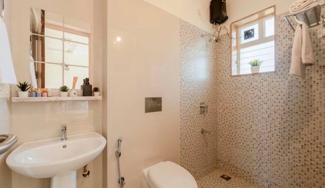 "Aesthetic 2BHK Flat In Siolim"