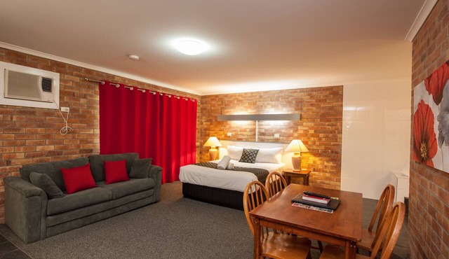 Allan Cunningham Motel in Kearneys Spring