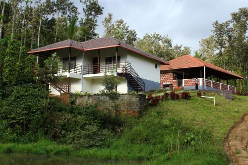 Ardya Home Stays in Aldūr