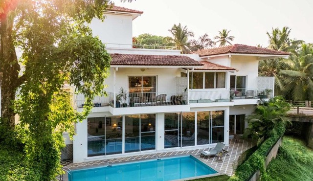 Aroha Palms Luxury Apartments