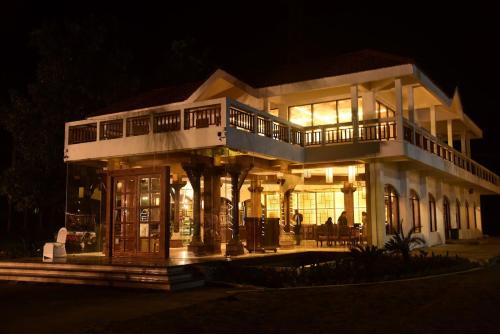 Avhyay Resort in Māndvi