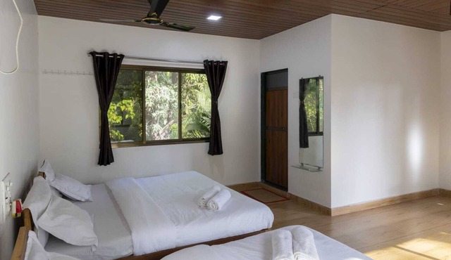 Awas Beach Stays By Glitz
