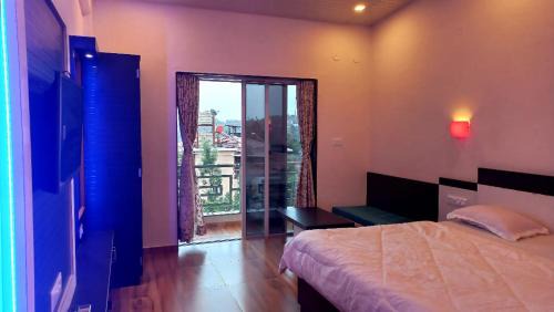 Breeze Mansion With Mountain View in Panchgani
