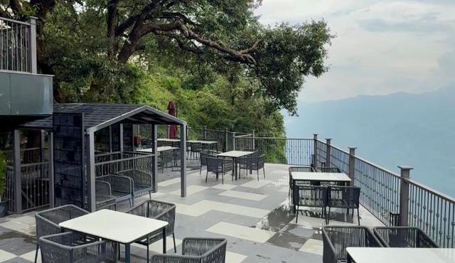 Checkmate in Mussoorie