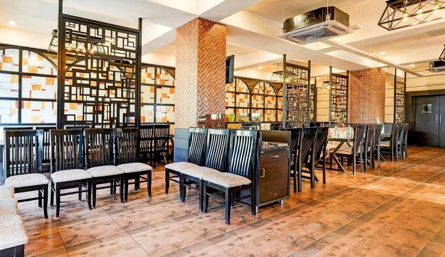 Classic Grand Wilton Inn