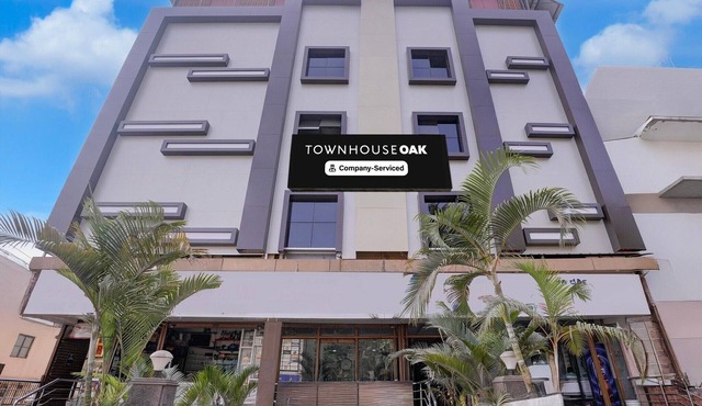 Classic with Twin BedHotel Aditya Inn in Hubli-Dharwad