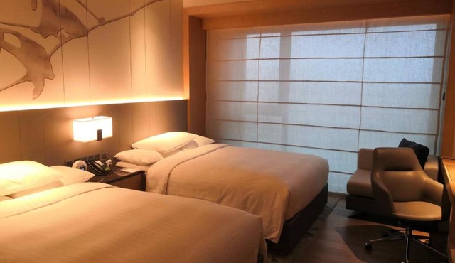 Courtyard by Marriott Shanghai Hongqiao in Shanghai