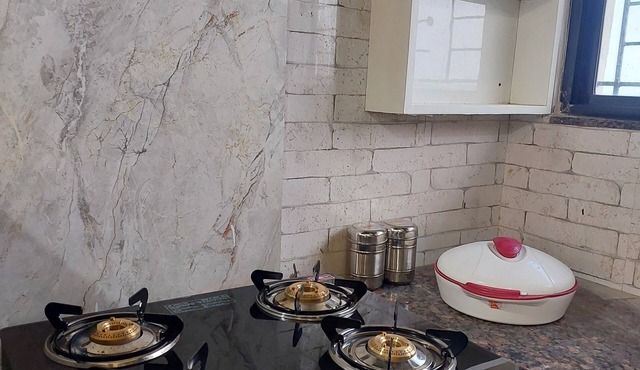 Cozy 1-bedroom apartment in soothing Nagpur with AC,The Pinnacle Retreat Jaitala