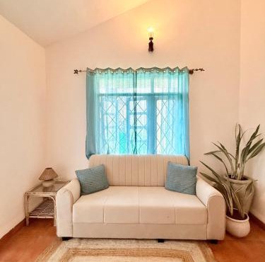 Cozy 1BHK apartment 100 mtc to beach in Candolim