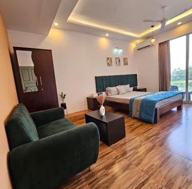 Cozy River Front Studio in Siolim in Agarvado