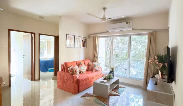 Earthen Escape 2BHK near BKC Jio Gym Access