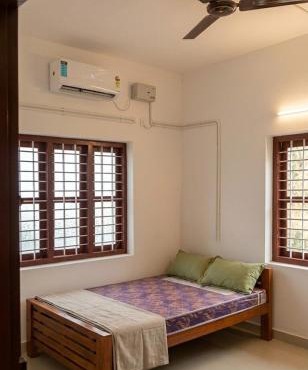 Elegant Stay in a Prime Spot