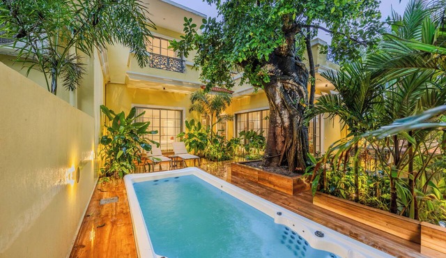 ELIVAAS Kensho Colva 4 Bhk with Pool